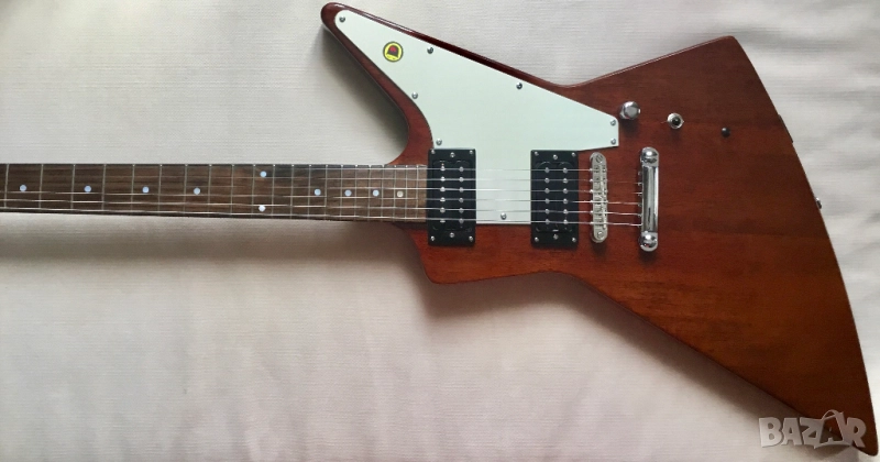 Explorer китара с ъпгрейди!, снимка 1