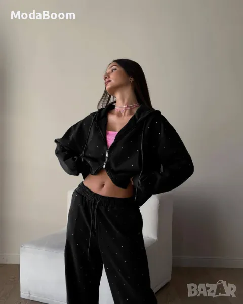 Черен ватиран екип с камъчета , снимка 1