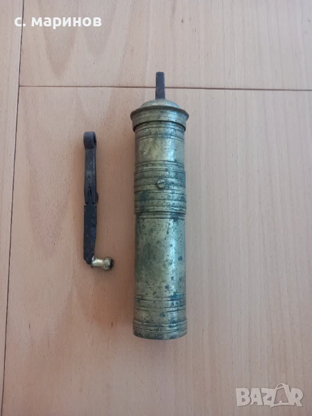 Стара османска мелничка за черен пипер , снимка 1