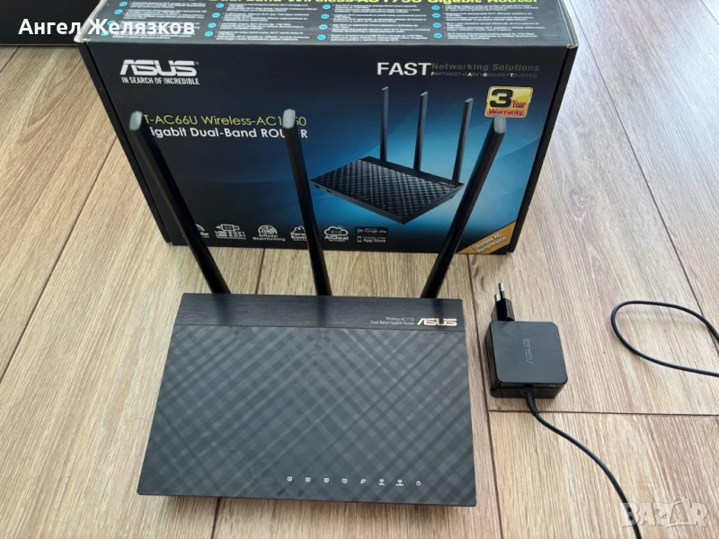 Рутер ASUS - RT-AC66U, 1.5Gbps, снимка 1