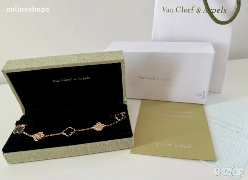 Van Cleef & Arpels Гривна с 18к Златно покритие - Цвят Черен Циркон, снимка 1