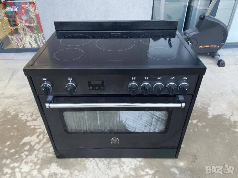 Ретро дизайн Професионална печка с индукционни котлони, снимка 1