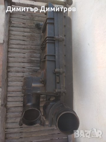 Продавам кутия въздушен филтър и въздуховоди - пежо 207 /2006/., снимка 2 - Части - 39833263