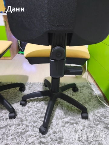 Детски стол, снимка 2 - Столове - 52540407