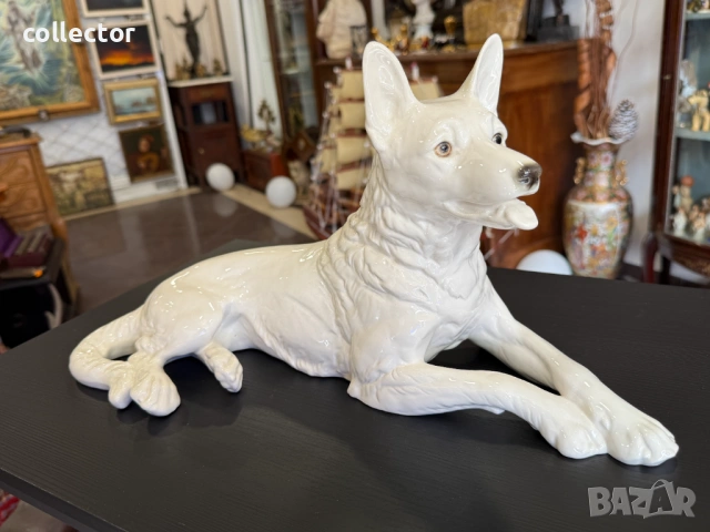 Порцеланова фигура на Немска Овчарка от Goebel. №7880, снимка 10 - Колекции - 53497673