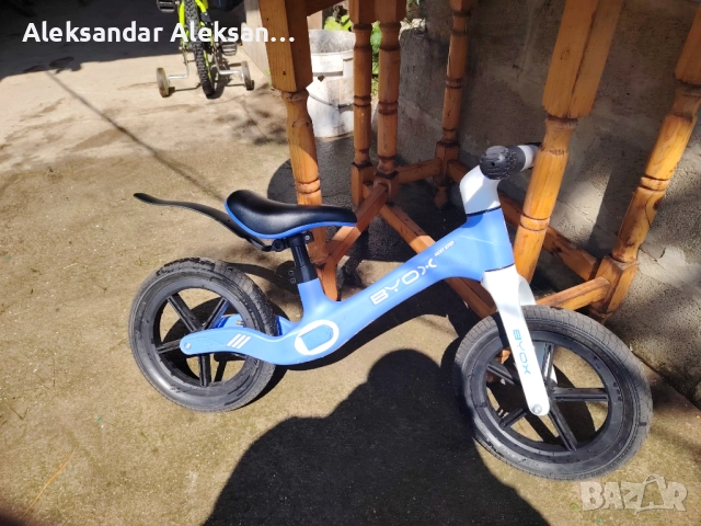 Продавам детска тротинетка и баланс колело 