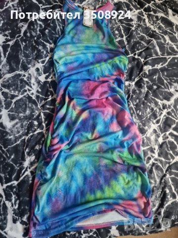 Нова рокля с етикет Boohoo , снимка 1