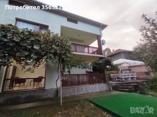 Продавам новопостроена къща на 2 етажа и мансарден етаж. Строителство 2009г.,на 3км от Трявна