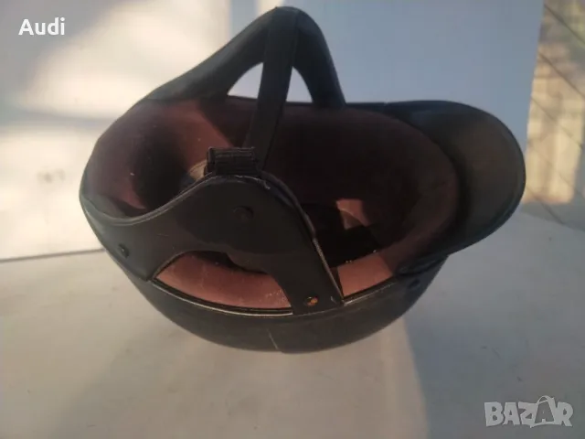 Жокейска каска/шапка за езда  Марка : JOFA  220 Тегло: 450 грама Размер Size 53-54, снимка 5 - Спортна екипировка - 48574749