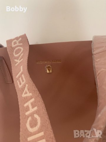 Чисто нова чанта Michael Kors! Оригинална с безплатна доставка!, снимка 4 - Чанти - 40932932