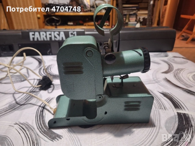 Стар прожекционен апарат, снимка 5 - Антикварни и старинни предмети - 53214532