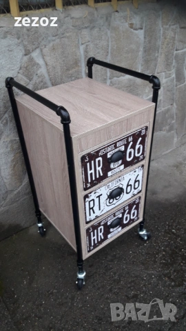 Шкаф-индустриален дизайн-нов