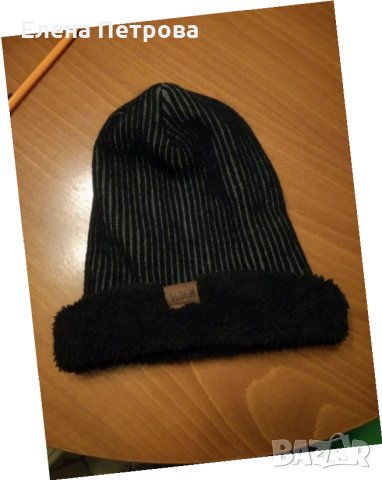 Черна шапка Тач в Шапки, шалове и ръкавици в гр. Плевен - ID36005260 —  Bazar.bg