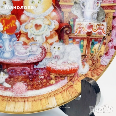 Колекционерска порцеланова чиния Wconker Wuv от серията Holiday Cat Plate на Franklin Mint., снимка 4 - Други ценни предмети - 52058889