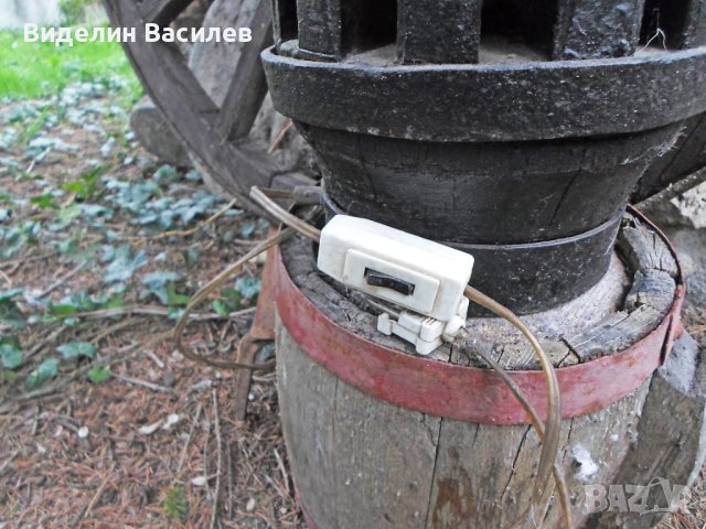 Колело от каруца за декорация, снимка 7 - Градински мебели, декорация  - 33003992