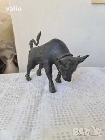 Стара бронзова скулптура статуетка бик, снимка 8 - Антикварни и старинни предмети - 50761969