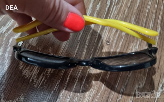 Черно-жълти очила Carrera junior-30 evro ПРОМО, снимка 7 - Слънчеви и диоптрични очила - 41520432