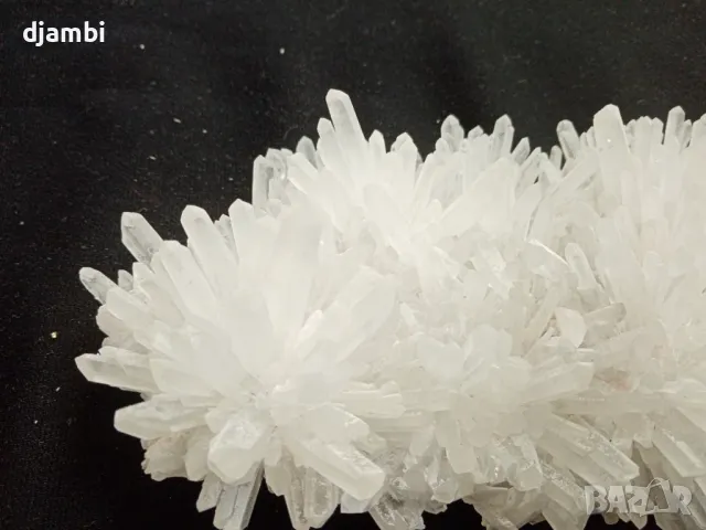 №55, Кварц,Кварцова друза,Кристали,Минерали,Родопи,, снимка 4 - Декорация за дома - 48487009