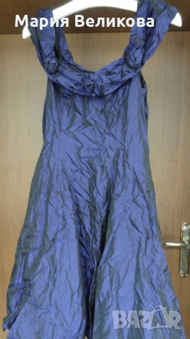 Рокля тъмно лилав мек сатен