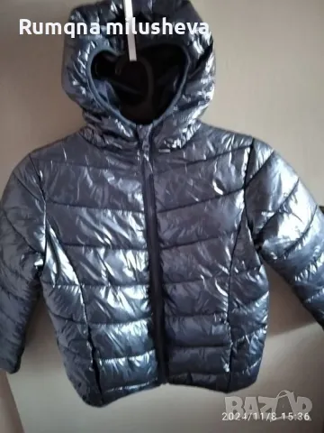 Яке за момиче 9/10, снимка 2 - Детски якета и елеци - 47893925