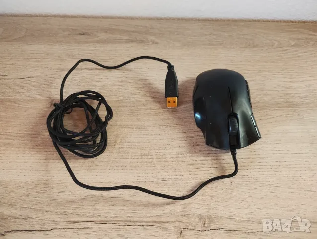 Razer Naga MMOG RZ01-0028 за части