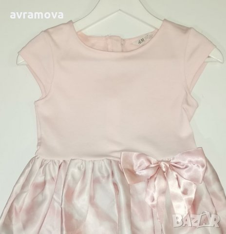 Официална рокля НМ розова – 134-140см, 8-10 години, снимка 8 - Детски рокли и поли - 34006783