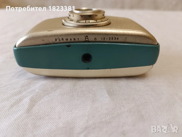 Немски винтидж фотоапарат Penti , снимка 5 - Антикварни и старинни предмети - 53510435
