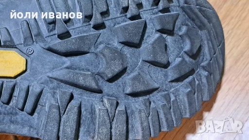 Meindl gore tex vibram-туристически обувки 41 номер, снимка 10 - Мъжки боти - 53349665