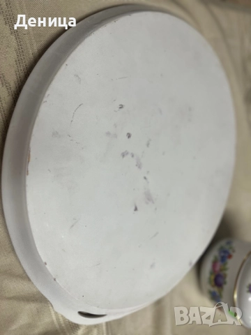 Елегантен овален поднос/  плато за сервиране Платото е с изящен златист кант , снимка 10 - Аксесоари за кухня - 52230780