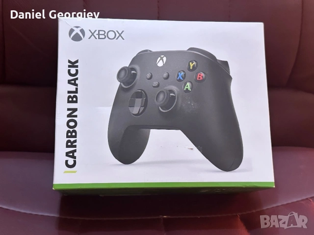НОВ Безжичен XBOX Black Carbon Джойстик/Контролер Joystick, снимка 4 - Аксесоари - 53342607