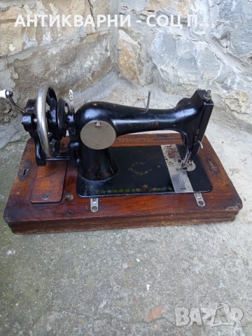 Соц Стара Немска Шевна Машина ЕКСЕЛА., снимка 10 - Антикварни и старинни предмети - 50554366