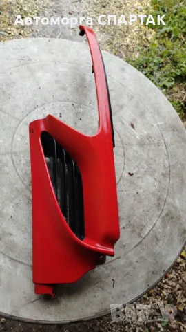 Оригинална решетка за броня предна лява ЗА Renault Megane 19