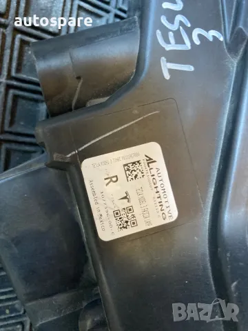 Десен халоген Tesla 3. 2017-2023. Дневна светлина. , снимка 3 - Части - 49400608