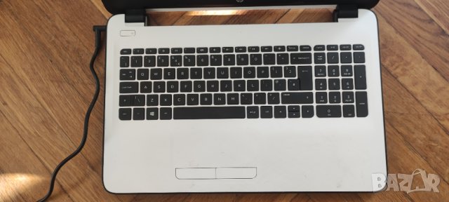 Лаптоп HP-15AF A8-7410/R5/8GB/256 SSD нов, снимка 4 - Лаптопи за дома - 42433740