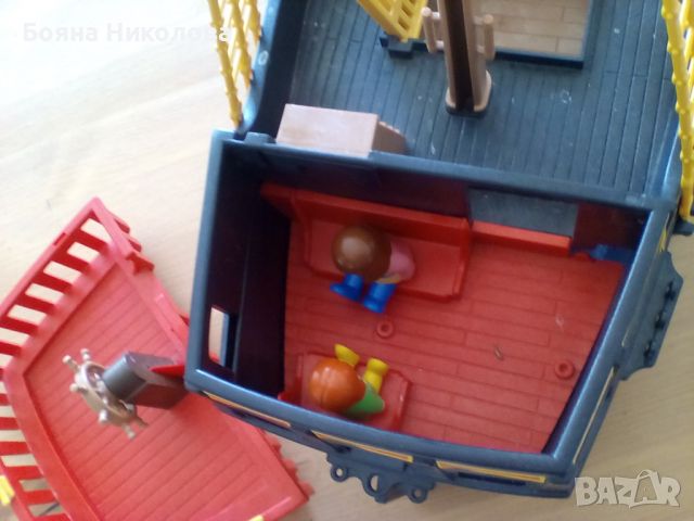 Голям пиратски кораб Плеймобил, Playmobil, снимка 7 - Коли, камиони, мотори, писти - 36156114