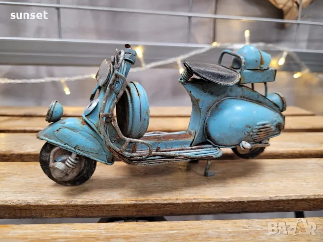метално винтидж мини моторче, мотор- сувенир, снимка 4 - Антикварни и старинни предмети - 50358966