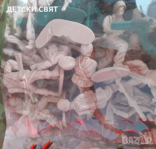 Нов комплект войници , снимка 2 - Фигурки - 53115122