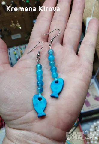 Дамски обеци с ахат и керамични рибки. Ръчна изработка. Бижута Луди гъби., снимка 1