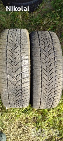 2бр зимни гуми 205/60R16 Dunlop, снимка 1 - Гуми и джанти - 41549012