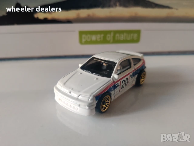 Метална количка Hot Wheels 88 Honda CR-X 1/64