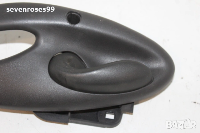 Дръжка вътрешна лява Фиат Пунто 2 2001 1.2i 60 Fiat Punto 2  2/3врати, снимка 2 - Части - 53503763