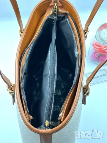 чанти burberry michael kors , снимка 12 - Чанти - 51314551