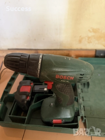 Винтоверт Bosch psr 12, снимка 2 - Винтоверти - 55939554