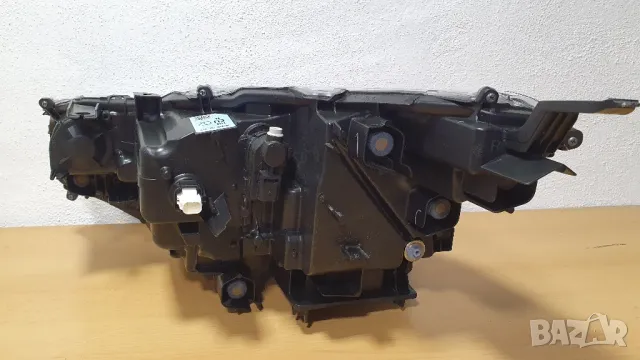 Оригинален десен фар за Toyota Yaris Cross / Тойота Ярис крос (след 2021г), снимка 12 - Части - 50065217