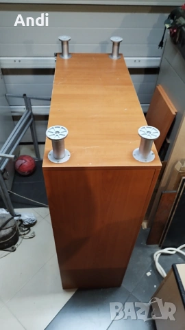 Двукрил гардероб - офис шкаф със заключване 100/42/135см., снимка 4 - Гардероби - 53201719