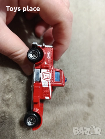 Ретро метални камиони и метален самолет Quantas, снимка 11 - Коли, камиони, мотори, писти - 53584230