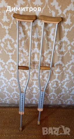 Патерици и Ортопедична наколенка за колянна става, снимка 5 - Спортна екипировка - 50552692