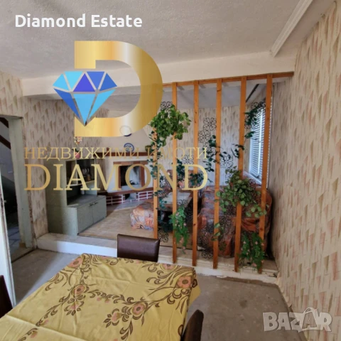 Двуетажна вила в село Ястребово, общ. Опан, снимка 4 - Вили - 51263648