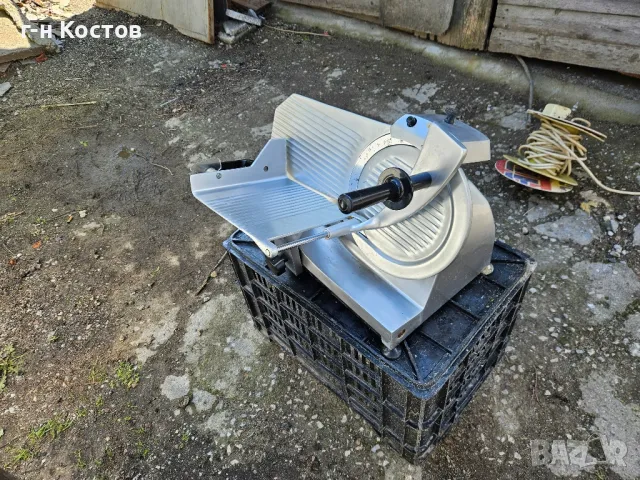 Колбасо резачка размери на ножа ф-25см. втора употреба , снимка 7 - Обзавеждане на кухня - 49377598