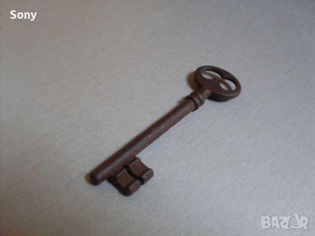Стар железен ключ., снимка 6 - Антикварни и старинни предмети - 52580647